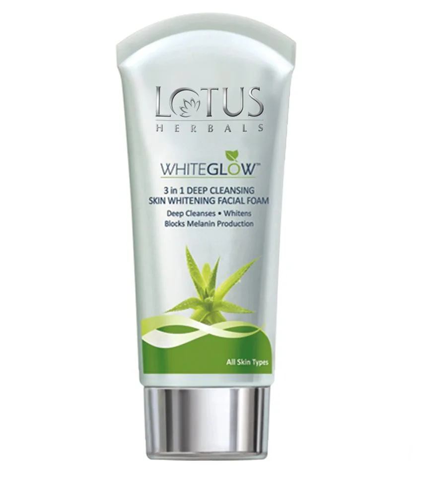 Lotus-Herbals-Safe-Sun-3-In-1-Matte-Look-Daily-Sunblock-PA-Spf-40-1.jpg-1.jpg